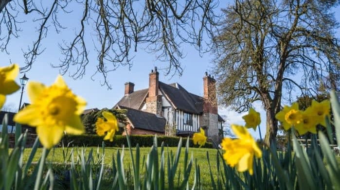 moat-house-spring-014-1-1